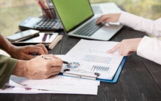 Accurate Online Software Akuntansi Laporan Keuangan Otomatis untuk Pajak