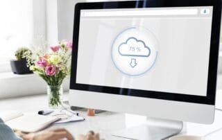 Perbedaan Accurate Online Private Cloud vs Public Cloud Mana yang Tepat untuk Bisnis Anda