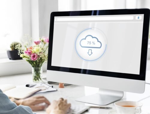 Perbedaan Accurate Online Private Cloud vs Public Cloud: Mana yang Tepat untuk Bisnis Anda?