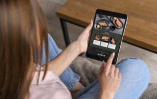 Upgrade Dapur Restoran dengan Kitchen Display System (KDS) di Accurate POS